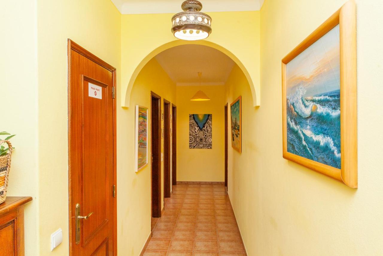 Feia-Traia Vestfuse Hotel Lagos Exterior photo